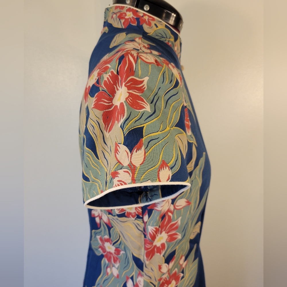 Tiki/Polynesian flower dress - Picture 8 of 17